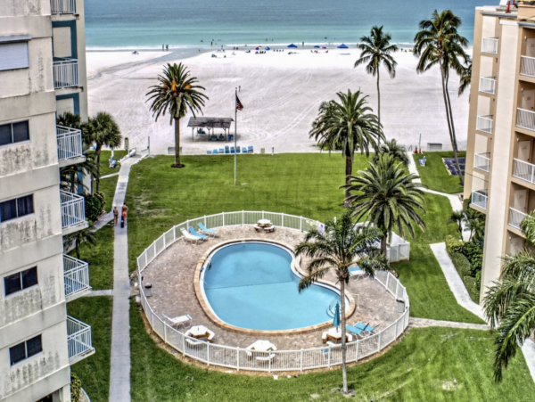 On Beach Siesta Key Vacation Condo Two Bedrolom Sleeps 8